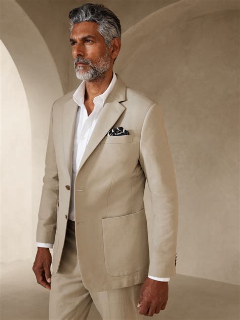 suits with linen colors.